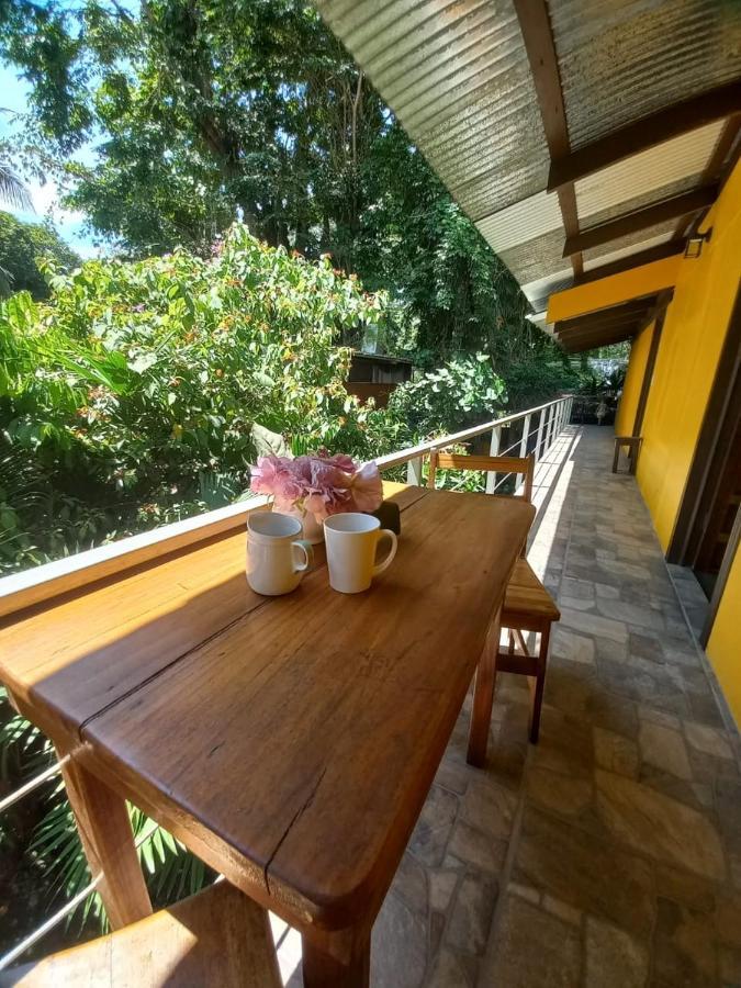 Cabinas Coconut Grove Puerto Viejo de Talamanca ภายนอก รูปภาพ